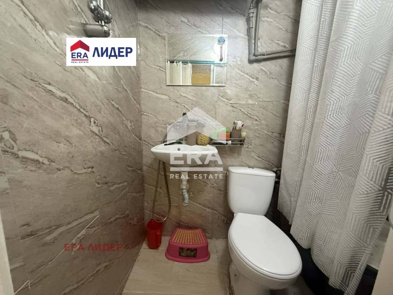 Продава 1-СТАЕН, гр. Русе, Дружба 1, снимка 8 - Апартаменти - 54260177