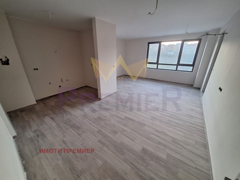 Продава 3-СТАЕН, гр. Бургас, област Бургас