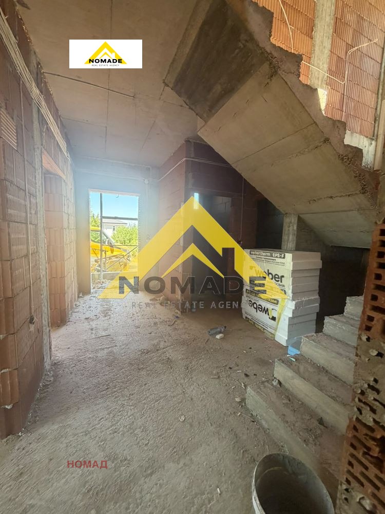 Продава КЪЩА, с. Белащица, област Пловдив, снимка 10 - Къщи - 50022870