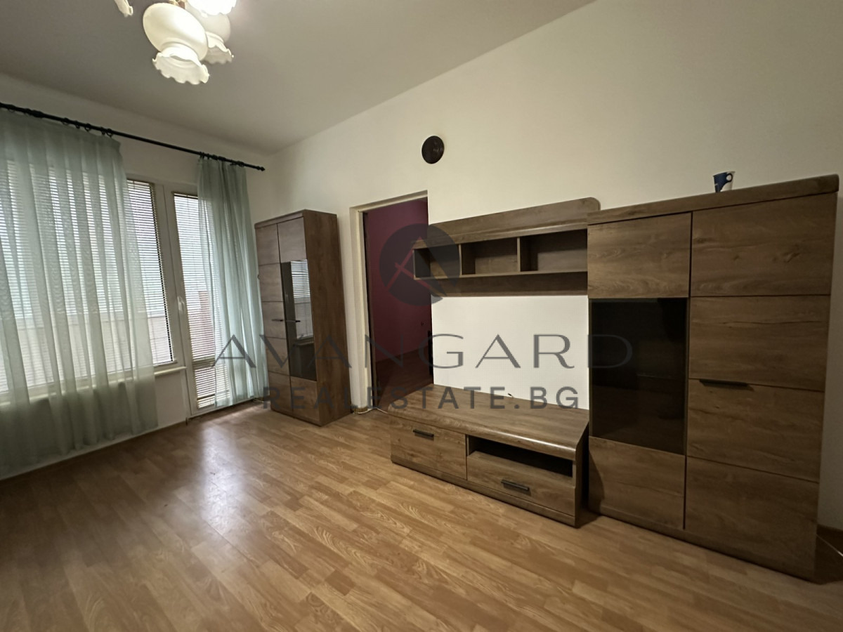 Продава 3-СТАЕН, гр. Пловдив, Център, снимка 2 - Апартаменти - 54689407