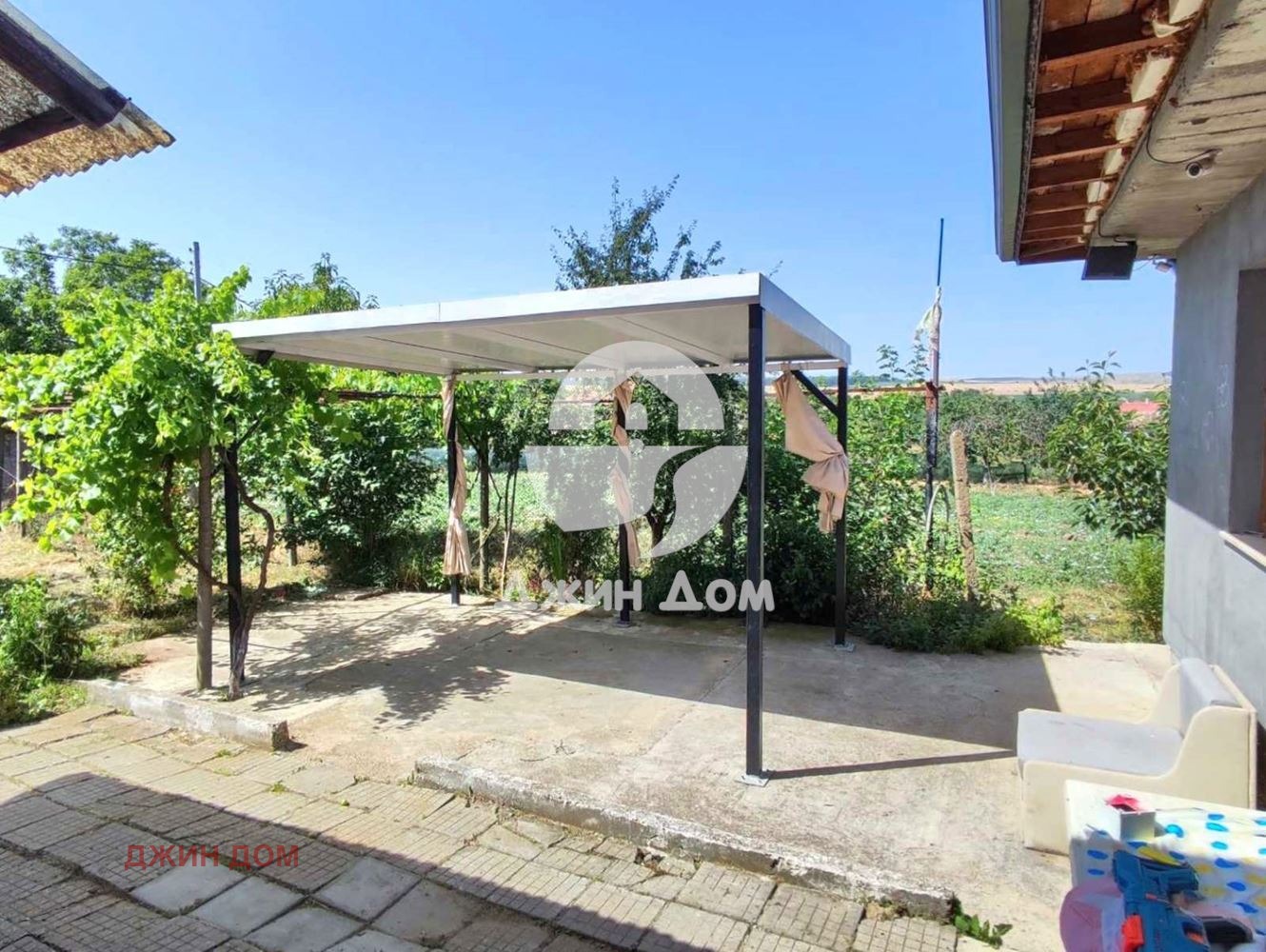 Продава КЪЩА, с. Соколово, област Бургас