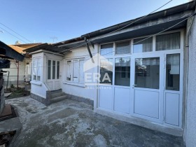 Продава къща град Силистра Център - [1] 