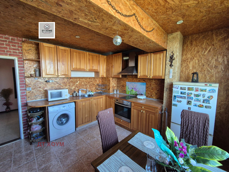 Na sprzedaż  1 sypialnia Ruse , Czarodejka - Jug , 60 mkw | 67996025 - obraz [4]