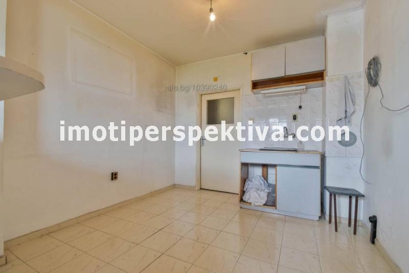 Продава 2-СТАЕН, гр. Пловдив, Кючук Париж, снимка 5 - Апартаменти - 53021495