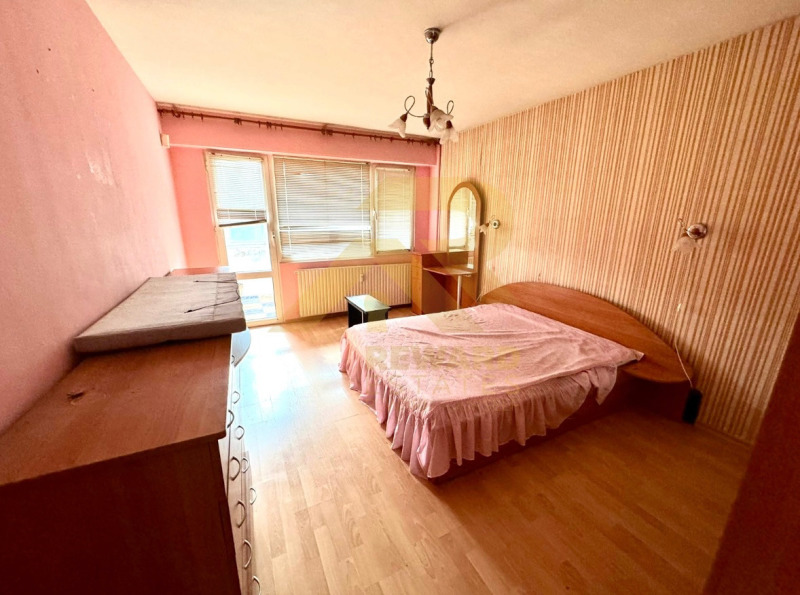 Na prodej  2 ložnice Pernik , Iztok , 90 m2 | 78785105 - obraz [3]