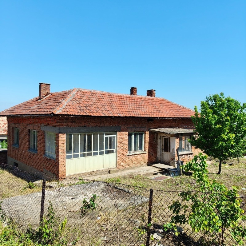 Продава КЪЩА, с. Айдемир, област Силистра