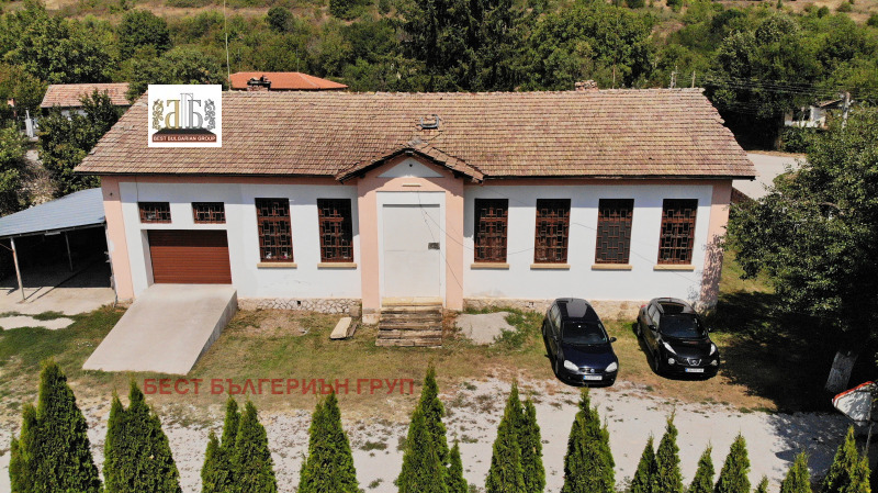 À vendre  Maison région Veliko Tarnovo , Emen , 240 m² | 84064482