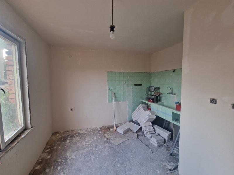 Eladó  Ház régió Plovdiv , Carimir , 142 négyzetméter | 46571136 - kép [6]