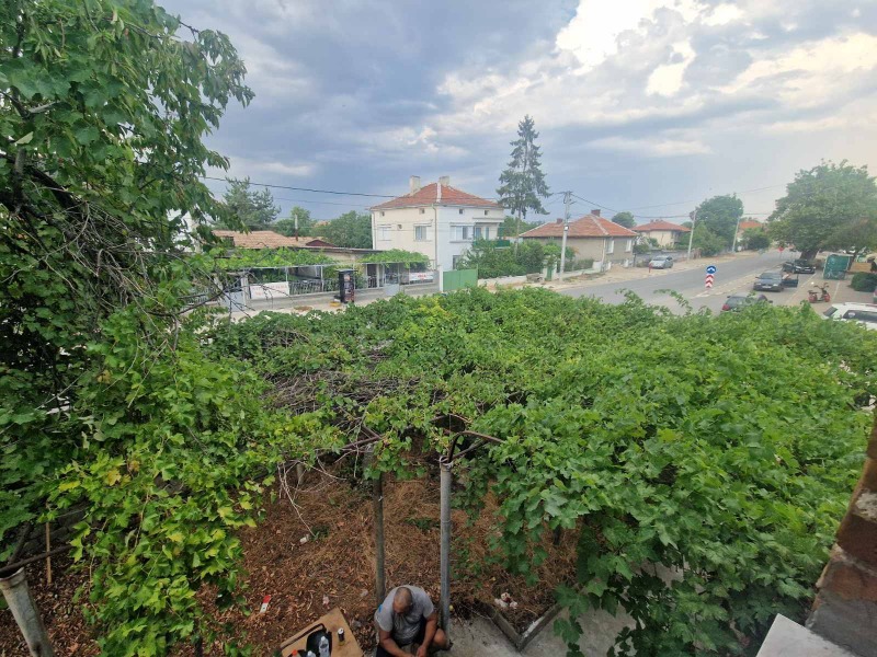 Eladó  Ház régió Plovdiv , Carimir , 142 négyzetméter | 46571136 - kép [12]
