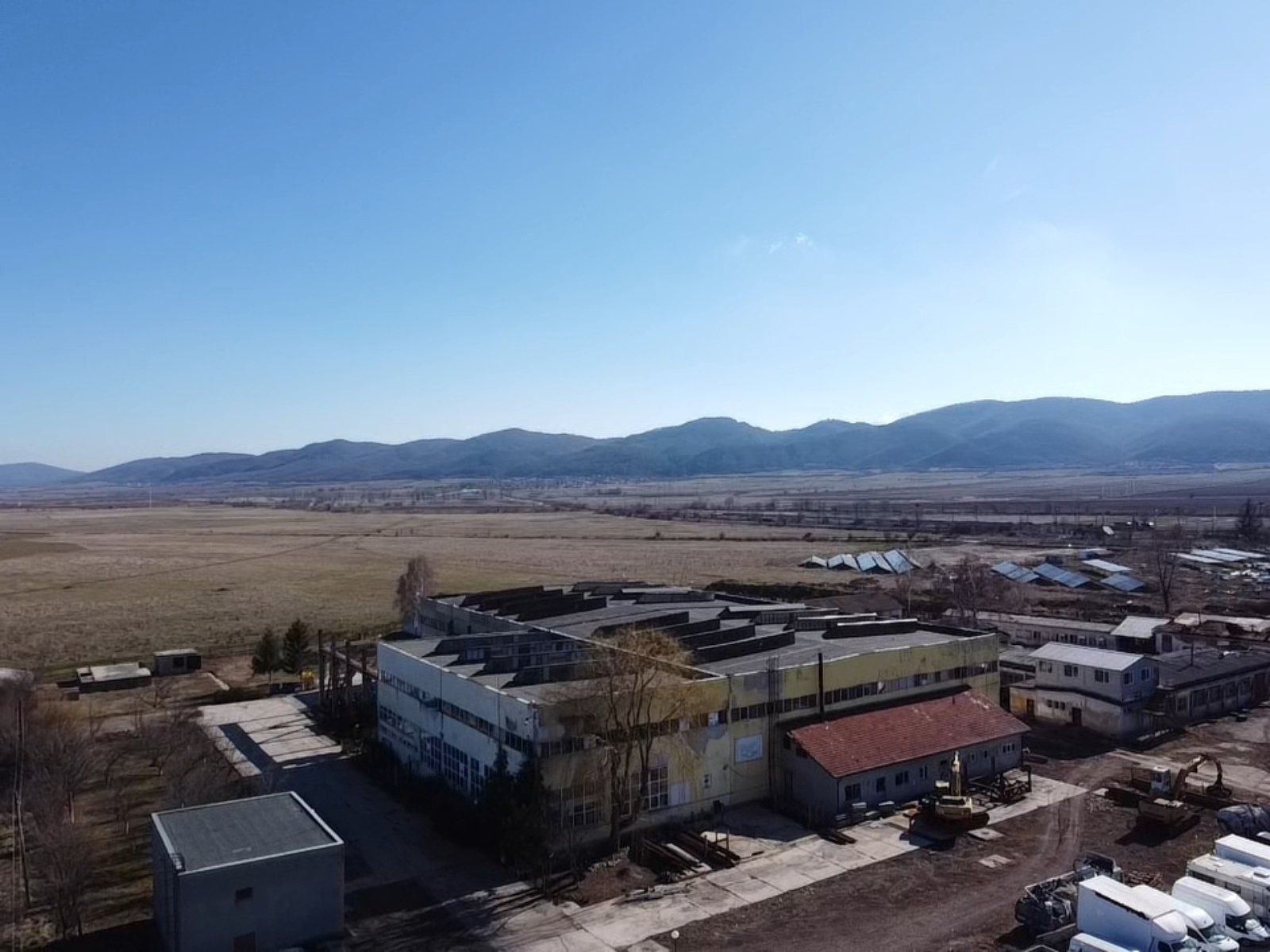 Продава ПРОМ. ПОМЕЩЕНИЕ, гр. Ихтиман, област София област, снимка 7 - Производствени сгради - 54143071