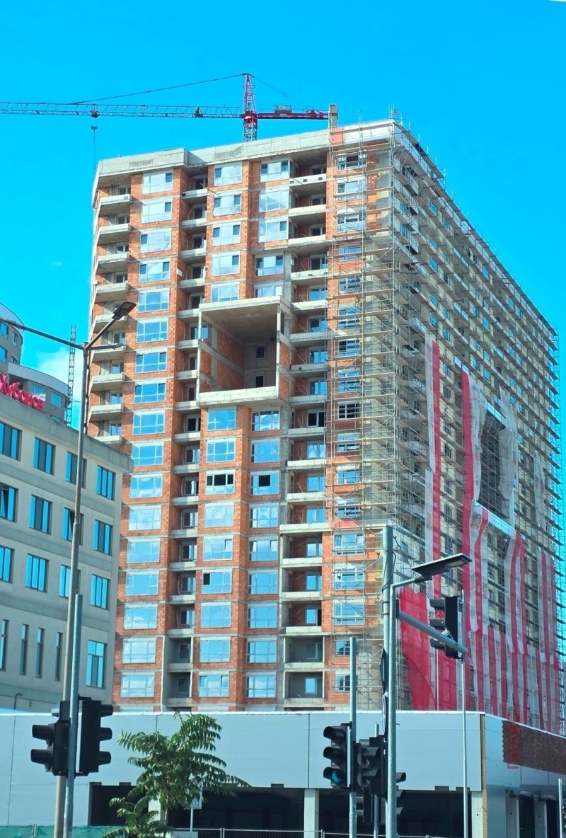 Продава  2-стаен, град Бургас, Славейков •  140 000 € • ID 14499937 — holmes.bg - [1] 