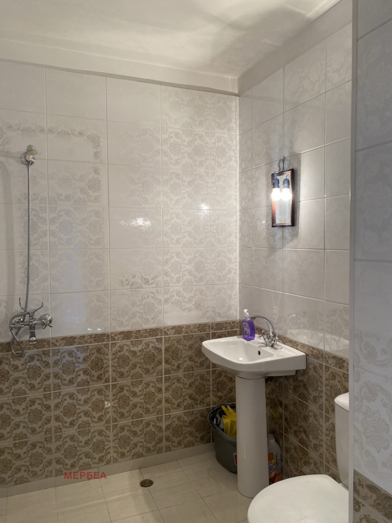 Продава  2-стаен град Перник , Изток , 61 кв.м | 40827403 - изображение [6]