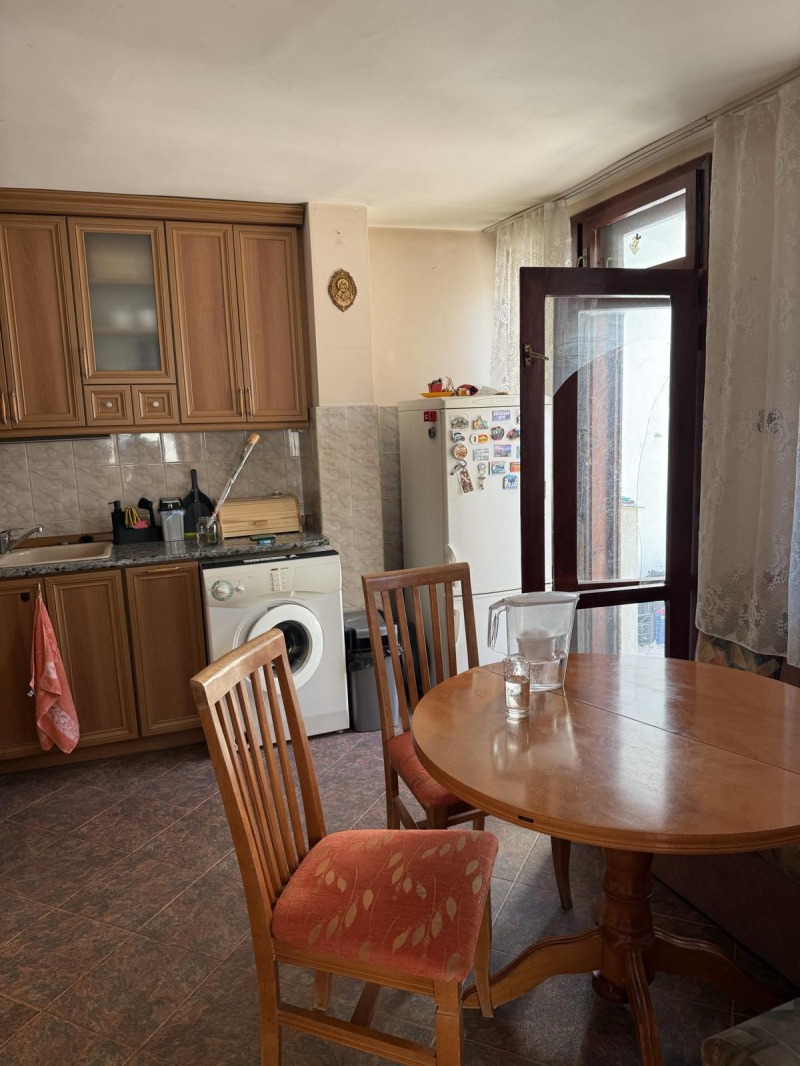 Продава  2-стаен град Варна , Цветен квартал , 65 кв.м | 46161013 - изображение [2]
