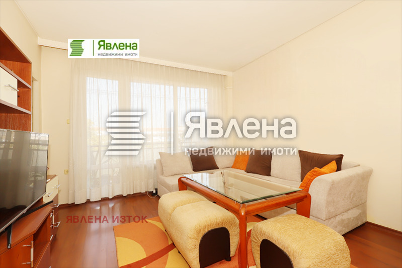 Продаја  2 спаваће собе Софија , Хиподрума , 75 м2 | 27903240