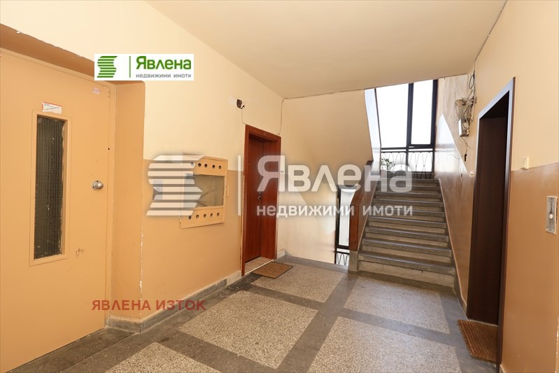 Till salu  2 sovrum Sofia , Hipodruma , 75 kvm | 27903240 - bild [14]