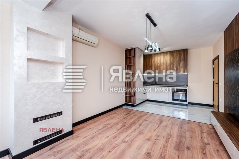 Продава 3-СТАЕН, гр. София, Изток, снимка 4 - Апартаменти - 52853763