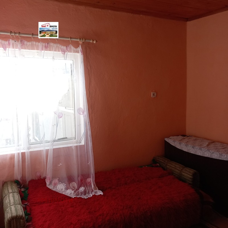 Продава КЪЩА, с. Нова Камена, област Добрич, снимка 12 - Къщи - 52665421