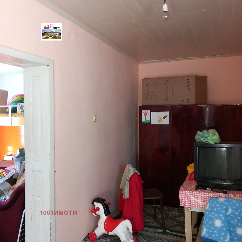 Продава КЪЩА, с. Нова Камена, област Добрич, снимка 13 - Къщи - 52665421