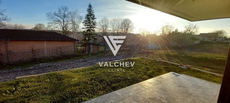 Продава КЪЩА, с. Шкорпиловци, област Варна, снимка 13 - Къщи - 53327752