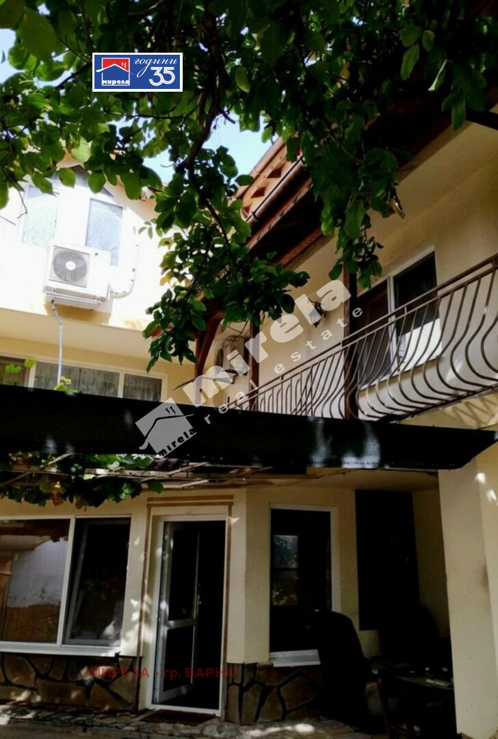 Продава КЪЩА, с. Долище, област Варна, снимка 3 - Къщи - 53916409