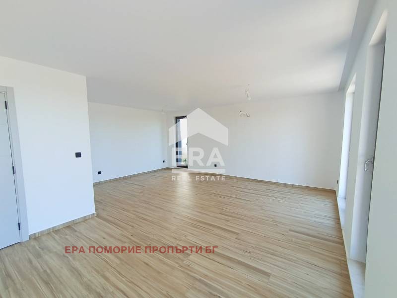 Продава КЪЩА, гр. Поморие, област Бургас, снимка 2 - Къщи - 54776270