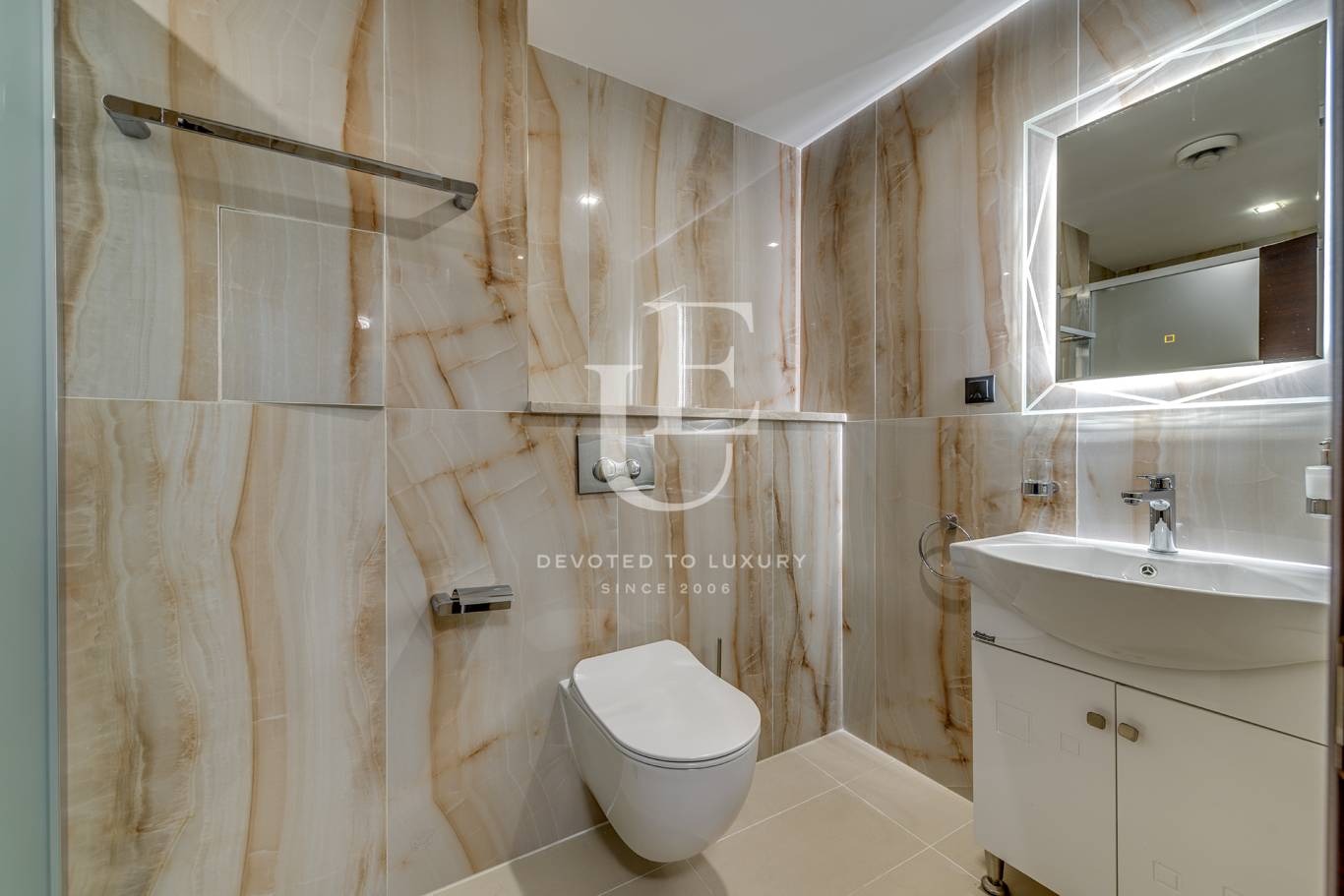 Продава 3-СТАЕН, гр. София, Лозенец, снимка 6 - Апартаменти - 54201943