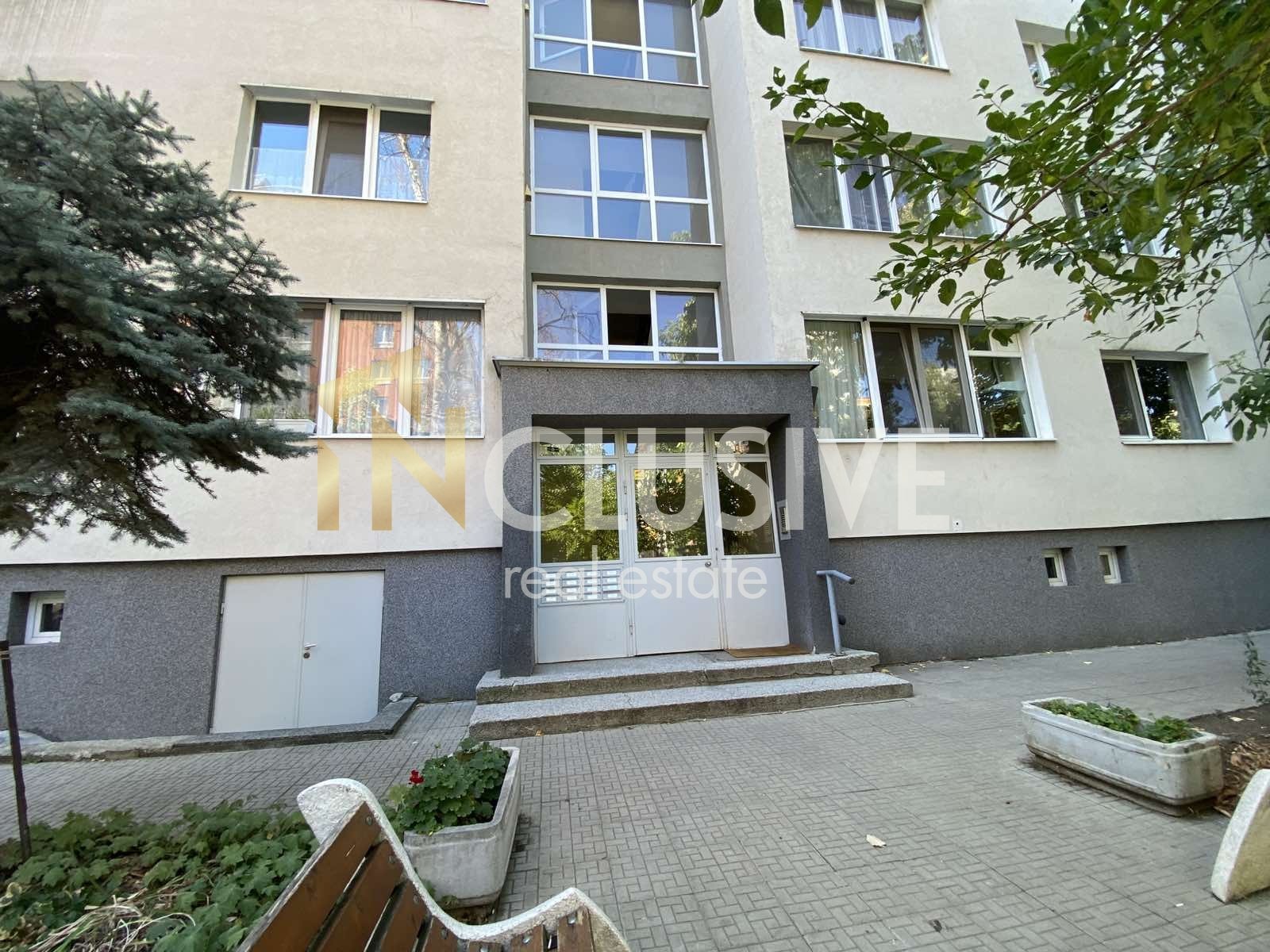 Продава 3-СТАЕН, гр. София, Гоце Делчев