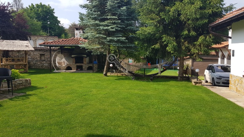 Продава ХОТЕЛ в област Велико Търново, с. Арбанаси - 1011 кв.м / 1 350 000 € » 2 640 370.50 лв., ИМОТИ ТЪРНОВГРАД