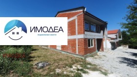 Будинок Промишлена зона - Запад, Велико Търново