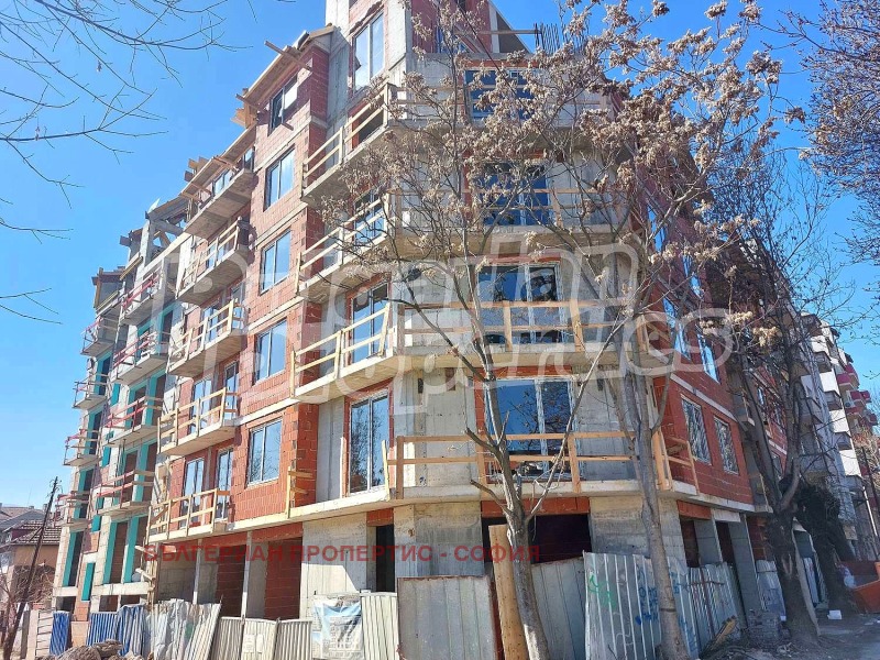 Продава  2-стаен град София , Банишора , 73 кв.м | 60847834 - изображение [3]