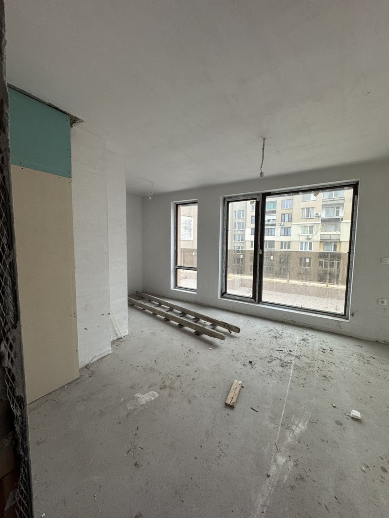 Продава 3-СТАЕН, гр. Пловдив, Южен, снимка 2 - Апартаменти - 52494993