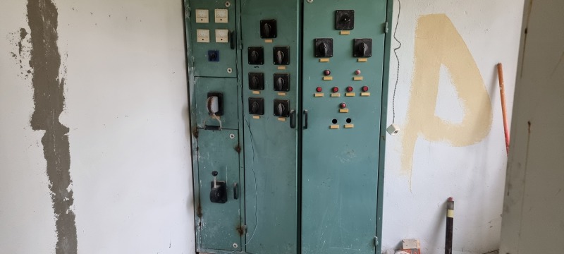 Продава  Пром. помещение област Разград , с. Равно , 1640 кв.м | 71297850 - изображение [8]