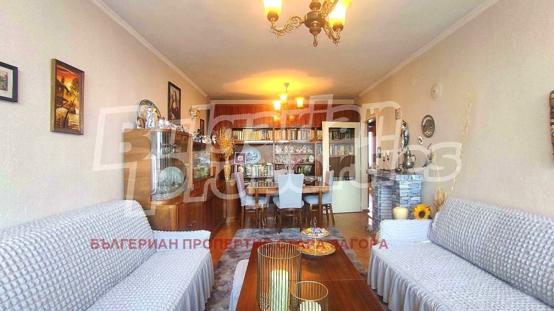 À venda  3 quartos Stara Zagora , Centar , 88 m² | 98984832