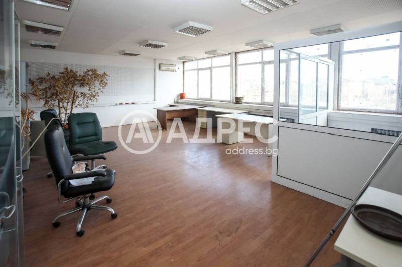 Продава ОФИС, гр. София, Зона Б-19