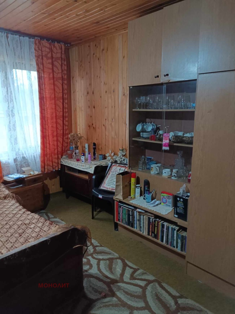 Продава КЪЩА, с. Райновци, област Габрово, снимка 3 - Къщи - 47941241