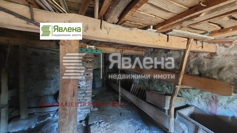 Продава КЪЩА, с. Друган, област Перник, снимка 16 - Къщи - 48955261