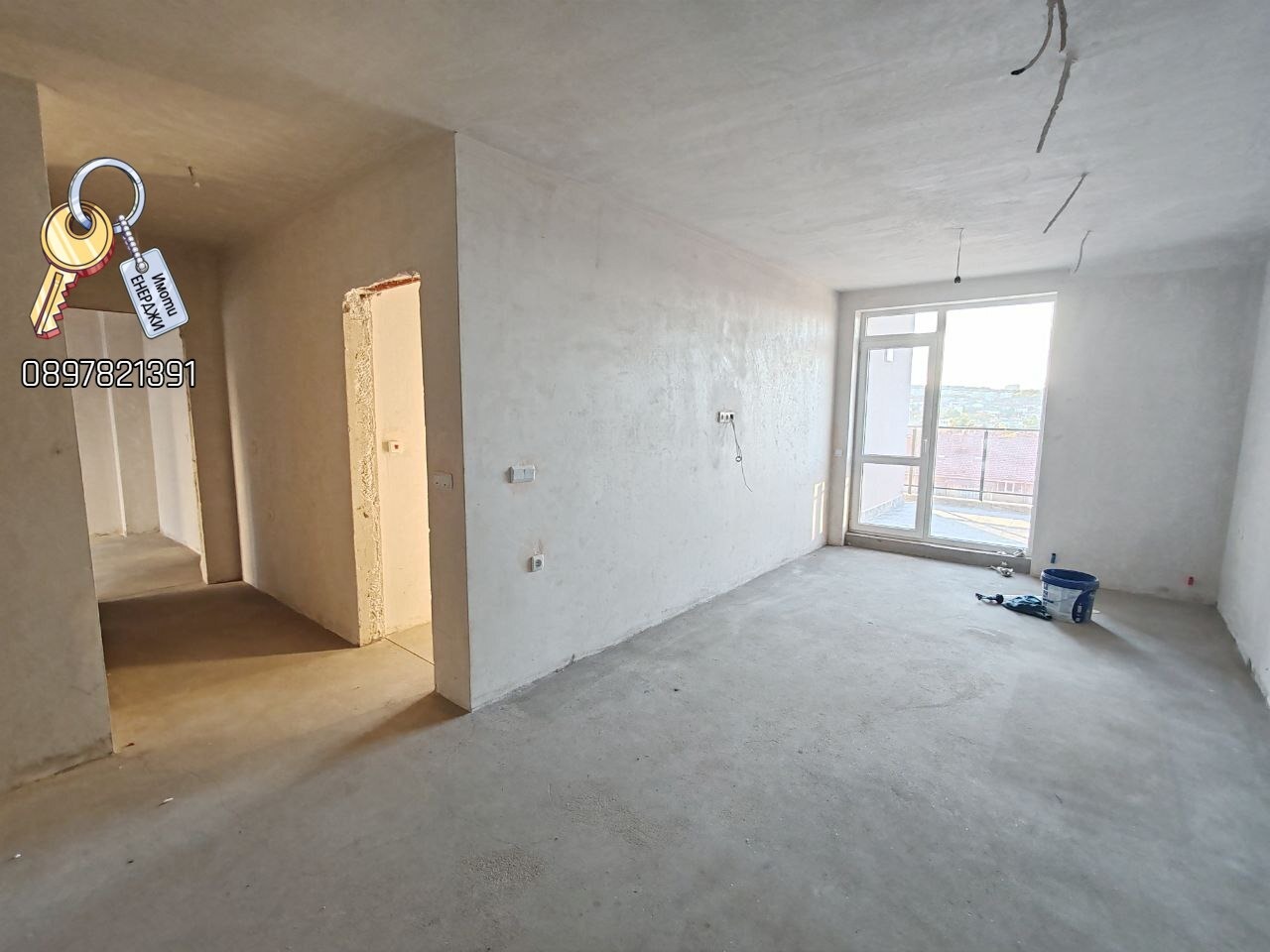 Продава 4-СТАЕН, гр. Плевен, Идеален център, снимка 2 - Апартаменти - 52190688