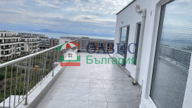 Продава  4-стаен, град Бургас