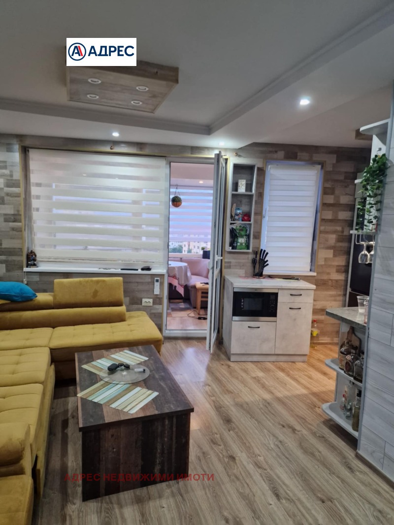 In vendita  Studio Stara Zagora , Geleznik - tsentar , 61 mq | 94305837