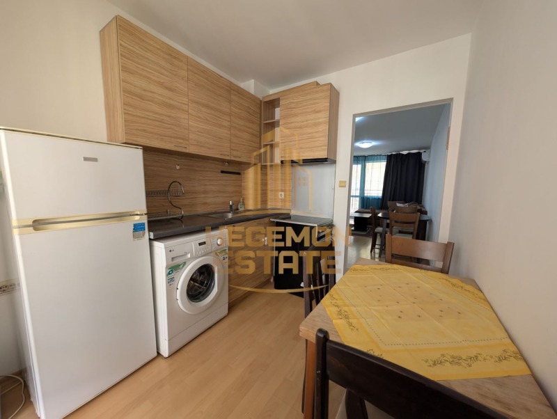 Продава 2-СТАЕН, гр. Варна, Лятно кино Тракия, снимка 3 - Апартаменти - 53074094