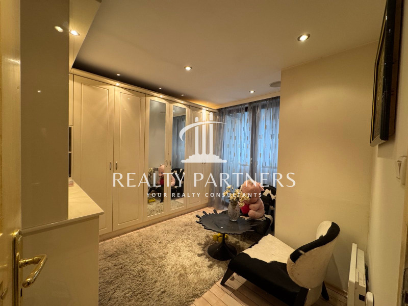 Продава 3-СТАЕН, гр. Перник, Център, снимка 6 - Апартаменти - 52879113