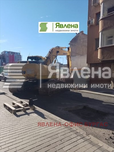 Продава МНОГОСТАЕН, гр. Бургас, Възраждане, снимка 15 - Aпартаменти - 47584010