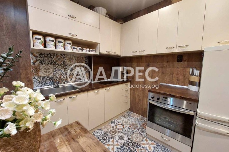 Продава  Етаж от къща град София , Център , 93 кв.м | 13447504 - изображение [2]