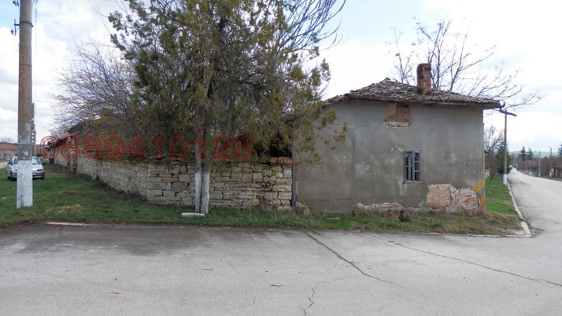 Продава КЪЩА, с. Горски Сеновец, област Велико Търново, снимка 2 - Къщи - 52781391