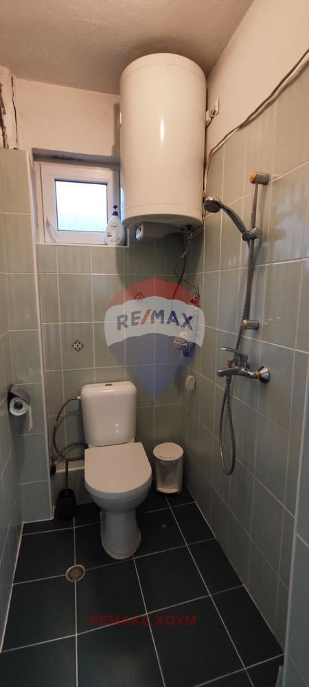 Продава КЪЩА, гр. Аксаково, област Варна, снимка 15 - Къщи - 52616351