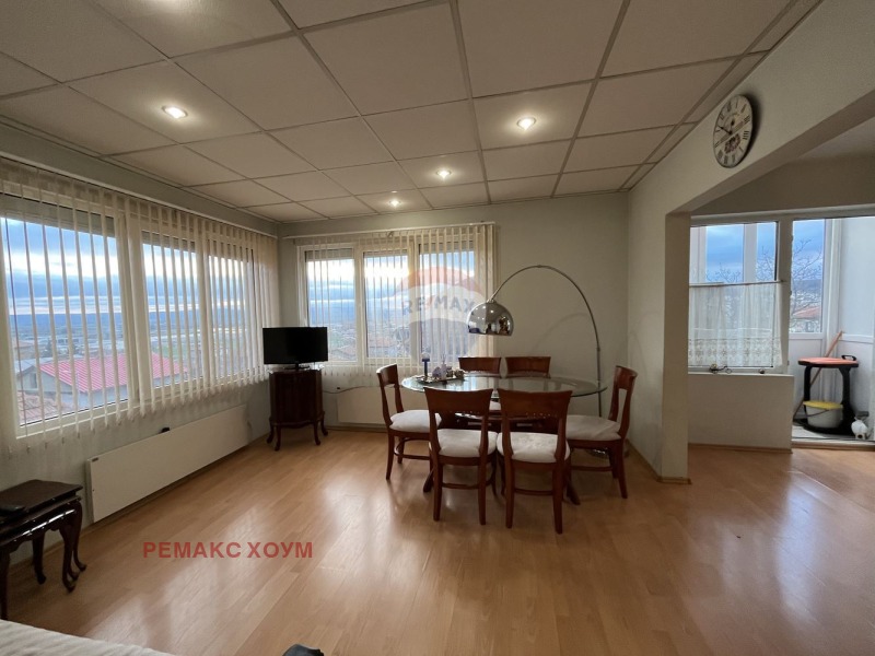 Продава КЪЩА, гр. Аксаково, област Варна, снимка 5 - Къщи - 52616351