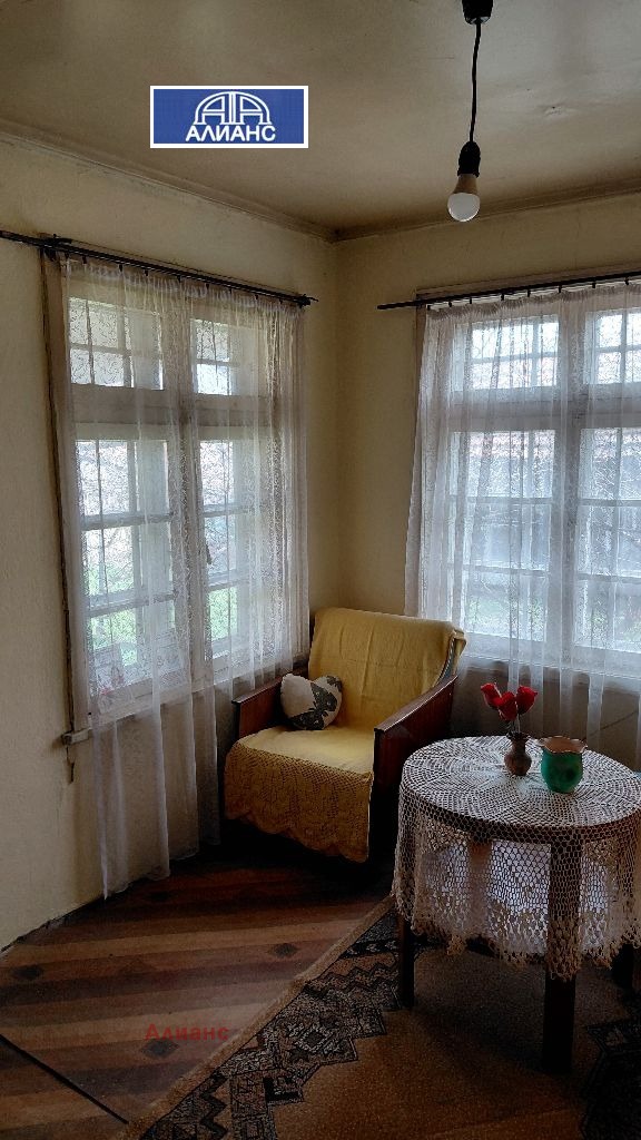 Продава КЪЩА, с. Ново село, област Русе, снимка 6 - Къщи - 53996870