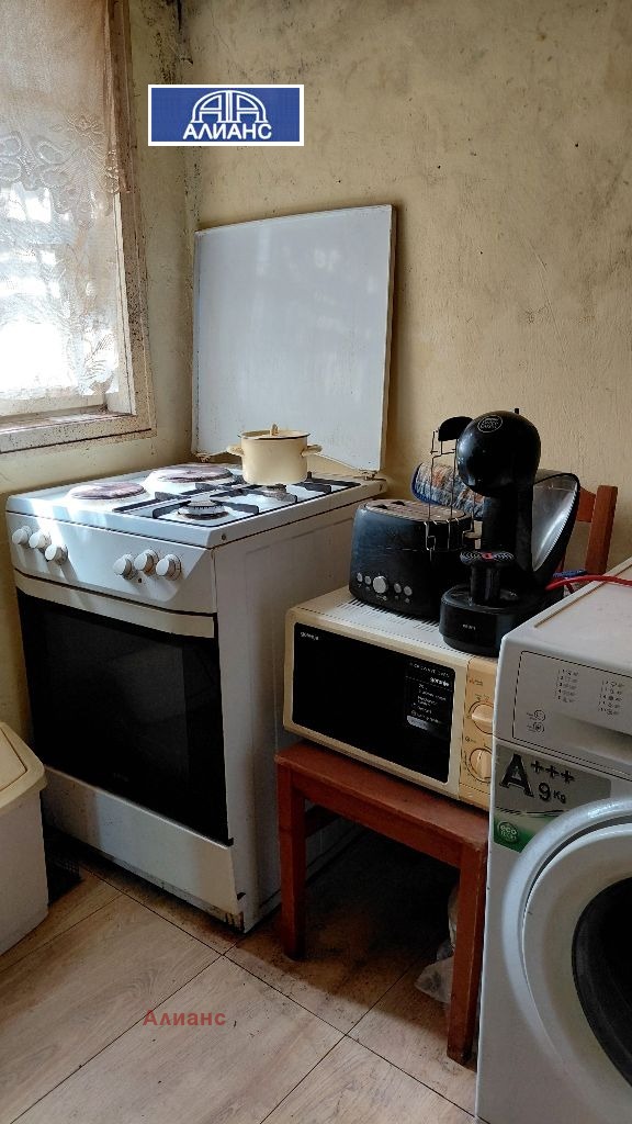 Продава КЪЩА, с. Ново село, област Русе, снимка 2 - Къщи - 53996870