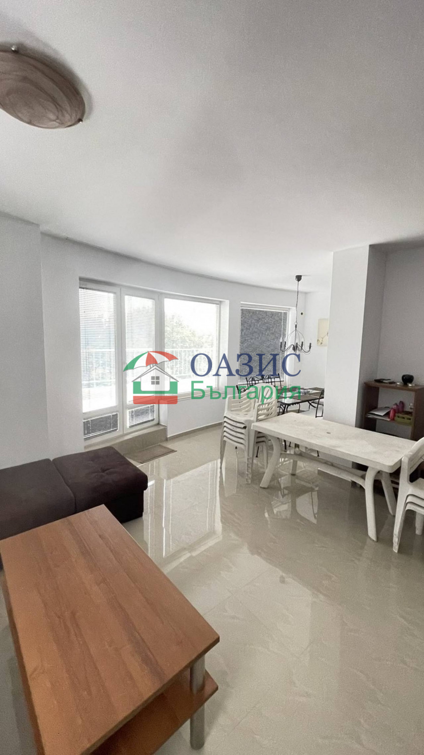 Продава 4-СТАЕН, гр. Бургас, Център, снимка 10 - Апартаменти - 49671488
