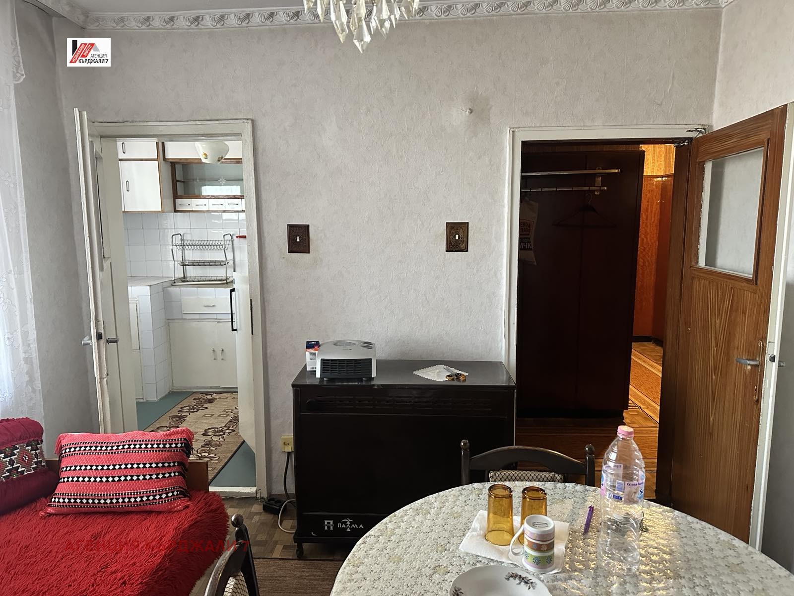 Продава МНОГОСТАЕН, гр. Кърджали, Байкал, снимка 4 - Апартаменти - 54075759